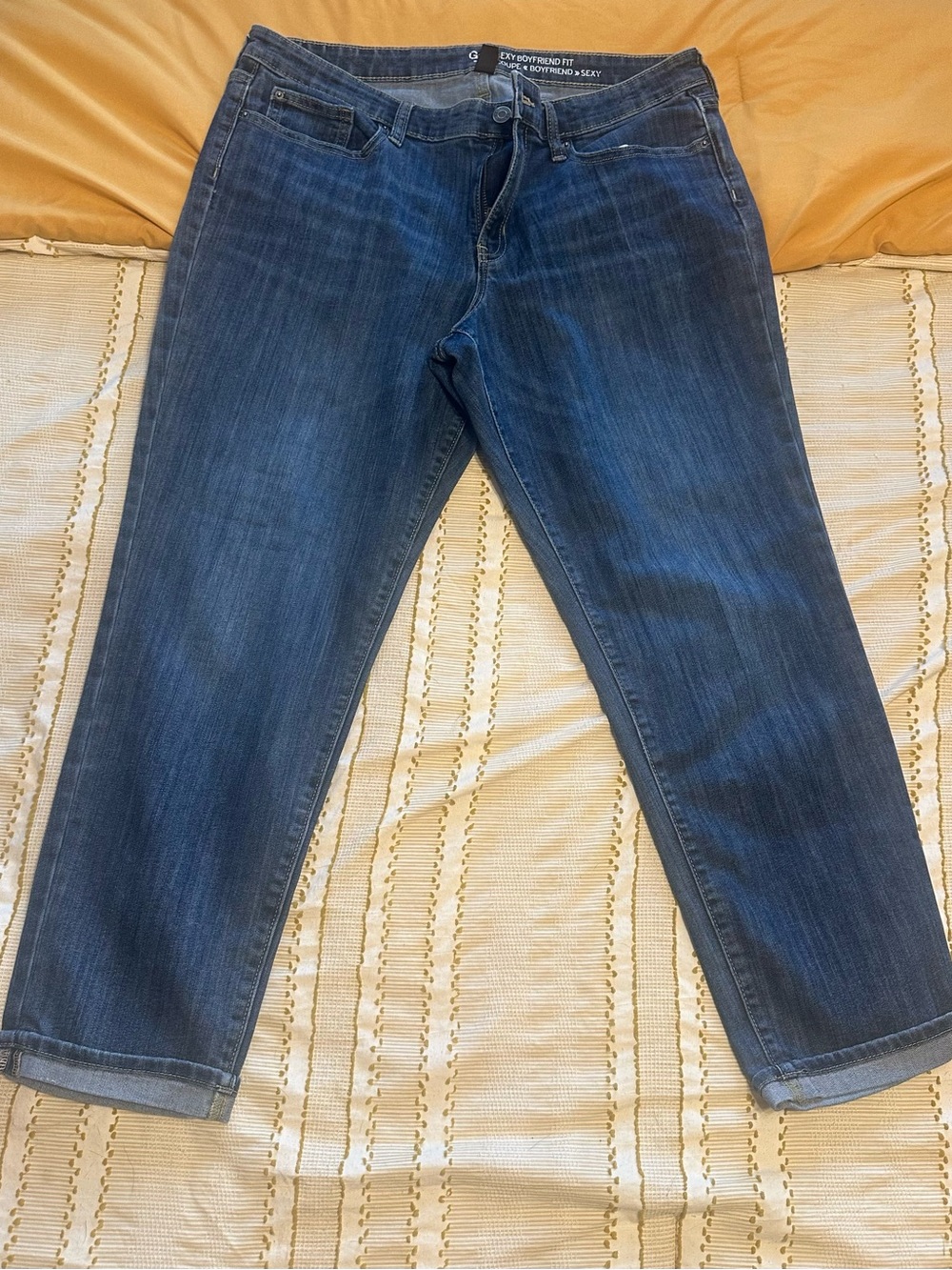 GAP Women's Boyfriend Jeans in Dark Blue Wash
